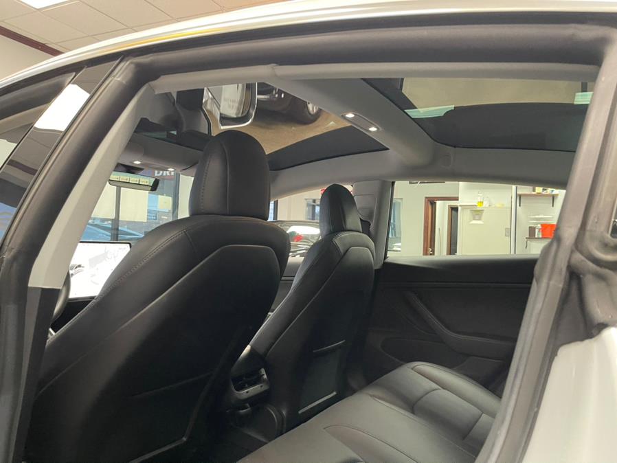 Used Tesla Model 3 Standard Range Battery Plus RWD 2019 | 5 Towns Drive. Inwood, New York Used Tesla Model 3 Standard Range Battery Plus RWD 2019 | 5 Towns Drive. Inwood, New York