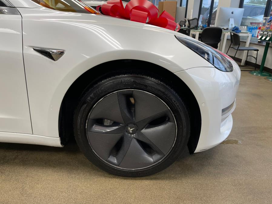 Used Tesla Model 3 Standard Range Battery Plus RWD 2019 | 5 Towns Drive. Inwood, New York Used Tesla Model 3 Standard Range Battery Plus RWD 2019 | 5 Towns Drive. Inwood, New York