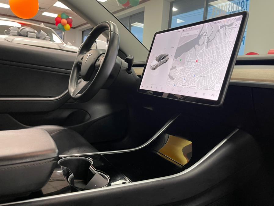 Used Tesla Model 3 Standard Range Battery Plus RWD 2019 | 5 Towns Drive. Inwood, New York Used Tesla Model 3 Standard Range Battery Plus RWD 2019 | 5 Towns Drive. Inwood, New York