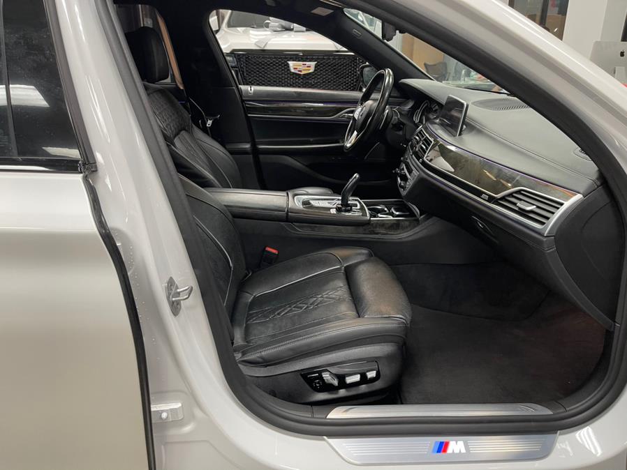Used BMW 7 Series M/PKG 750i Sedan 2019 | 5 Towns Drive. Inwood, New York Used BMW 7 Series M/PKG 750i Sedan 2019 | 5 Towns Drive. Inwood, New York