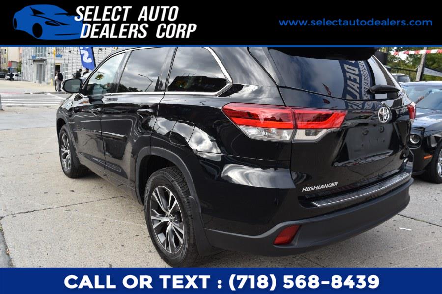Used Toyota Highlander LE V6 AWD (Natl) 2018 | Select Auto Dealers Corp. Brooklyn, New York Used Toyota Highlander LE V6 AWD (Natl) 2018 | Select Auto Dealers Corp. Brooklyn, New York