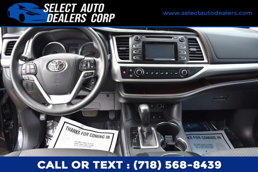 Used Toyota Highlander LE V6 AWD (Natl) 2018 | Select Auto Dealers Corp. Brooklyn, New York Used Toyota Highlander LE V6 AWD (Natl) 2018 | Select Auto Dealers Corp. Brooklyn, New York