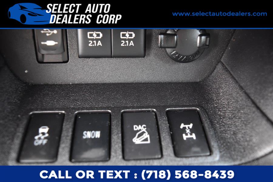Used Toyota Highlander LE V6 AWD (Natl) 2018 | Select Auto Dealers Corp. Brooklyn, New York Used Toyota Highlander LE V6 AWD (Natl) 2018 | Select Auto Dealers Corp. Brooklyn, New York