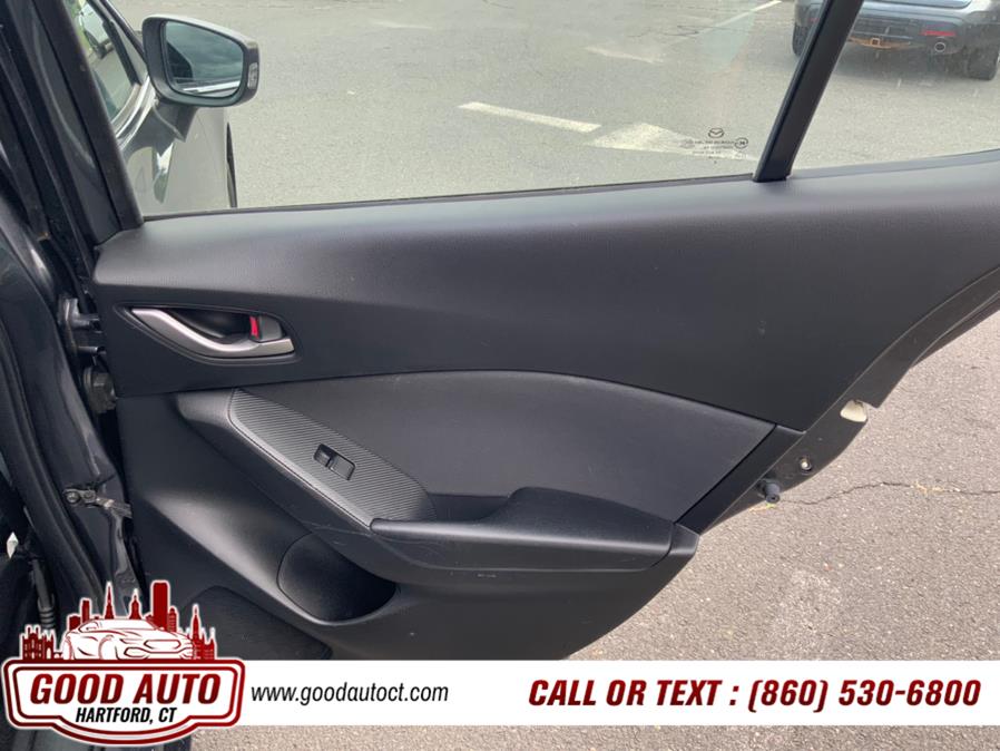 Used Mazda Mazda3 4dr Sdn Auto i Touring 2015 | Good Auto LLC. Hartford, Connecticut Used Mazda Mazda3 4dr Sdn Auto i Touring 2015 | Good Auto LLC. Hartford, Connecticut