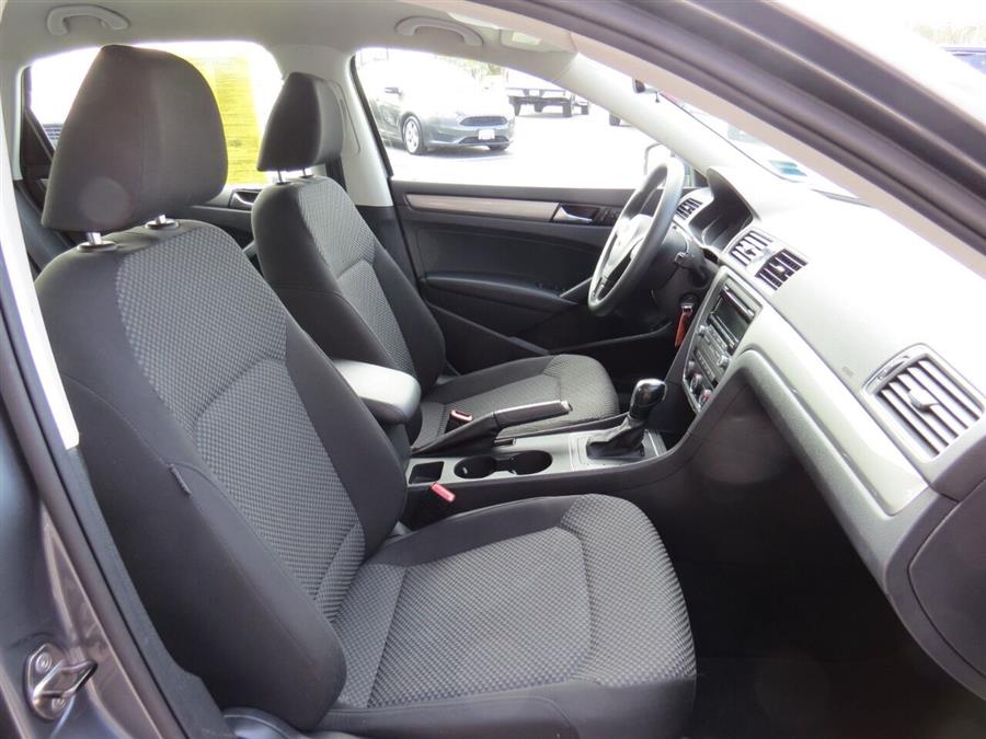 Used Volkswagen Passat 1.8T S PZEV 4dr Sedan 6A 2014 | Lake City Exports Inc. Auburn, Maine Used Volkswagen Passat 1.8T S PZEV 4dr Sedan 6A 2014 | Lake City Exports Inc. Auburn, Maine