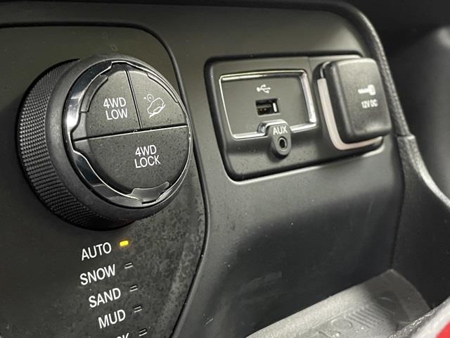Used Jeep Renegade Trailhawk 2016 | Blasius Federal Road. Brookfield, Connecticut Used Jeep Renegade Trailhawk 2016 | Blasius Federal Road. Brookfield, Connecticut