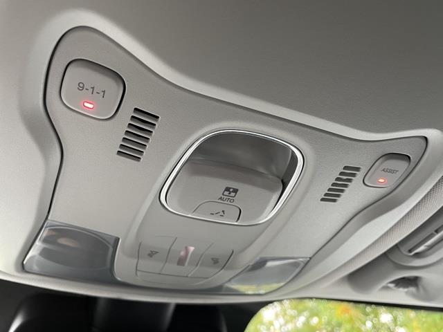 Used Jeep Renegade Trailhawk 2016 | Blasius Federal Road. Brookfield, Connecticut Used Jeep Renegade Trailhawk 2016 | Blasius Federal Road. Brookfield, Connecticut