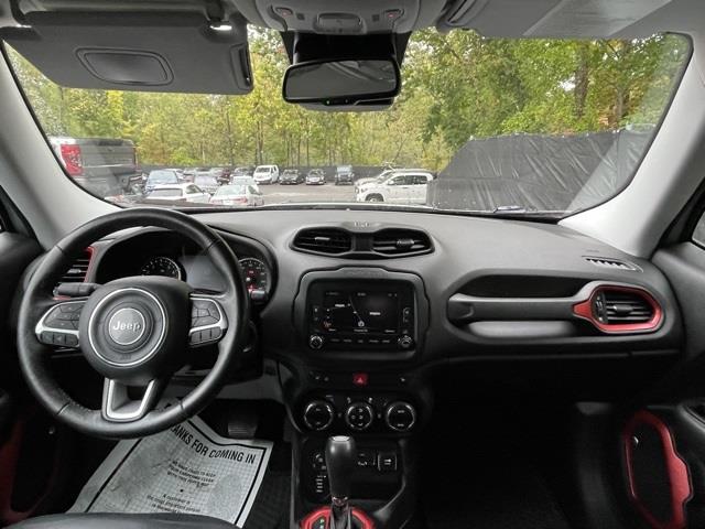 Used Jeep Renegade Trailhawk 2016 | Blasius Federal Road. Brookfield, Connecticut Used Jeep Renegade Trailhawk 2016 | Blasius Federal Road. Brookfield, Connecticut
