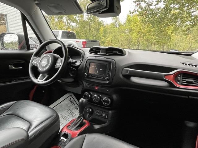 Used Jeep Renegade Trailhawk 2016 | Blasius Federal Road. Brookfield, Connecticut Used Jeep Renegade Trailhawk 2016 | Blasius Federal Road. Brookfield, Connecticut