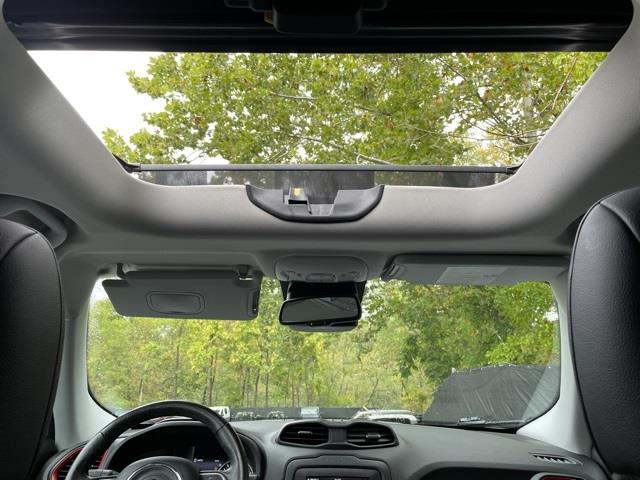 Used Jeep Renegade Trailhawk 2016 | Blasius Federal Road. Brookfield, Connecticut Used Jeep Renegade Trailhawk 2016 | Blasius Federal Road. Brookfield, Connecticut