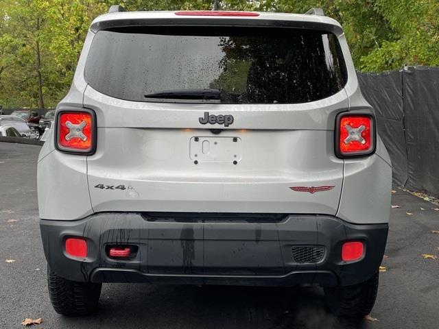 Used Jeep Renegade Trailhawk 2016 | Blasius Federal Road. Brookfield, Connecticut Used Jeep Renegade Trailhawk 2016 | Blasius Federal Road. Brookfield, Connecticut