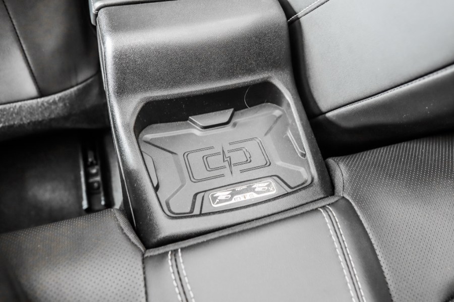 Used Chevrolet Camaro 2dr Conv 2LT 2017 | 26 Motors Corp. Bronx, New York Used Chevrolet Camaro 2dr Conv 2LT 2017 | 26 Motors Corp. Bronx, New York