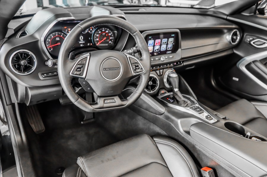 Used Chevrolet Camaro 2dr Conv 2LT 2017 | 26 Motors Corp. Bronx, New York Used Chevrolet Camaro 2dr Conv 2LT 2017 | 26 Motors Corp. Bronx, New York