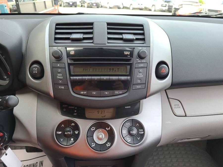 Used Toyota RAV4 4WD 4dr V6 Limited 2008 | National Auto Brokers, Inc.. Waterbury, Connecticut Used Toyota RAV4 4WD 4dr V6 Limited 2008 | National Auto Brokers, Inc.. Waterbury, Connecticut