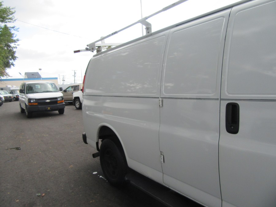 Used GMC Savana Cargo Van RWD 2500 155" 2008 | Royalty Auto Sales. Little Ferry, New Jersey Used GMC Savana Cargo Van RWD 2500 155" 2008 | Royalty Auto Sales. Little Ferry, New Jersey