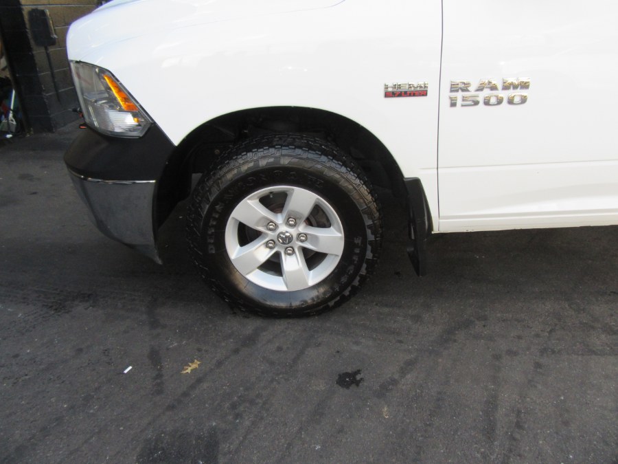 Used Ram 1500 Express 4x4 Crew Cab 5''7" Box 2017 | Royalty Auto Sales. Little Ferry, New Jersey Used Ram 1500 Express 4x4 Crew Cab 5''7" Box 2017 | Royalty Auto Sales. Little Ferry, New Jersey