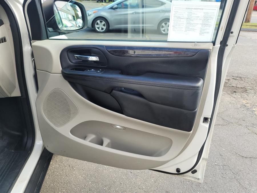 2013 Ram Cargo Van 119" WB Tradesman, available for sale in West Haven, Connecticut | Auto Fair Inc.. West Haven, Connecticut 2013 Ram Cargo Van 119" WB Tradesman, available for sale in West Haven, Connecticut | Auto Fair Inc.. West Haven, Connecticut
