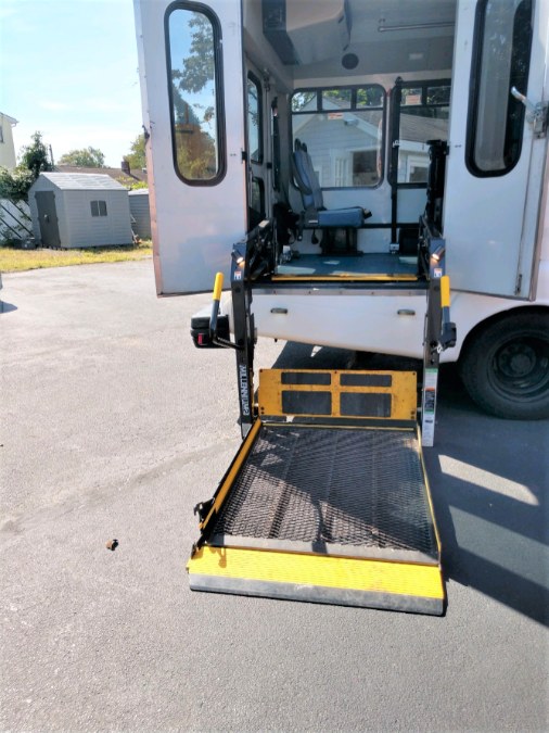 2012 Ford E450 E-450 Super Duty 158" DRW, available for sale in COPIAGUE, New York | Warwick Auto Sales Inc. COPIAGUE, New York 2012 Ford E450 E-450 Super Duty 158" DRW, available for sale in COPIAGUE, New York | Warwick Auto Sales Inc. COPIAGUE, New York
