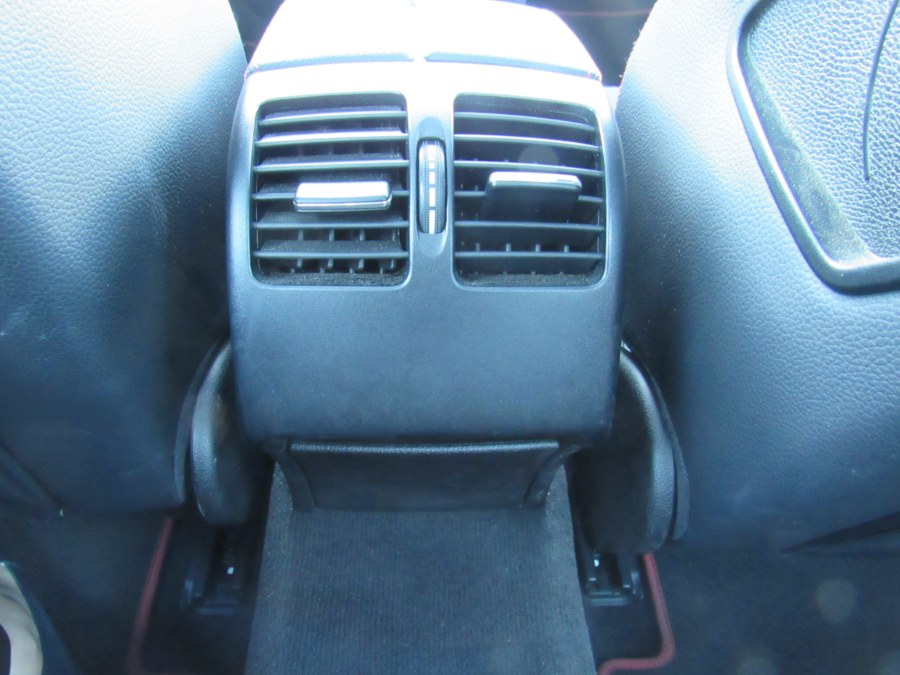 Used Mercedes-Benz C300 Sport 2013 | Hilario's Auto Sales Inc.. Worcester, Massachusetts Used Mercedes-Benz C300 Sport 2013 | Hilario's Auto Sales Inc.. Worcester, Massachusetts