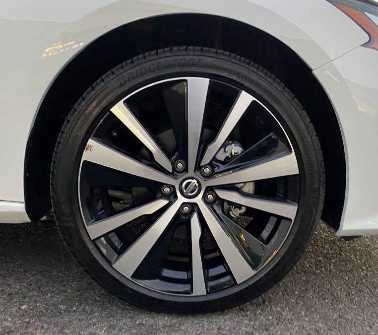 Used Nissan Altima 2.5 SR Sedan 2021 | Inman Motors Sales. Medford, Massachusetts Used Nissan Altima 2.5 SR Sedan 2021 | Inman Motors Sales. Medford, Massachusetts