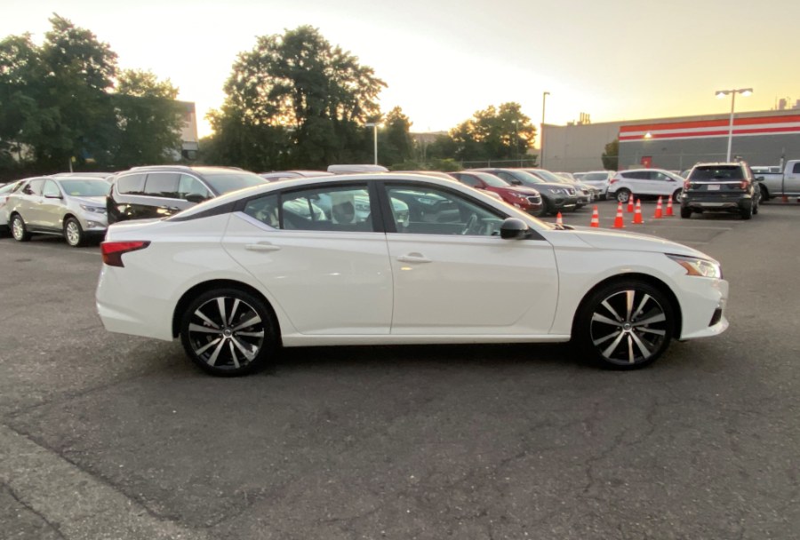 Used Nissan Altima 2.5 SR Sedan 2021 | Inman Motors Sales. Medford, Massachusetts Used Nissan Altima 2.5 SR Sedan 2021 | Inman Motors Sales. Medford, Massachusetts