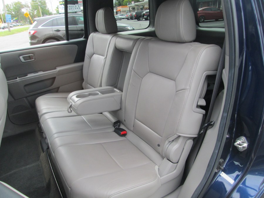 2013 Honda Pilot 4WD 4dr EX-L, available for sale in Levittown, Pennsylvania | Levittown Auto. Levittown, Pennsylvania 2013 Honda Pilot 4WD 4dr EX-L, available for sale in Levittown, Pennsylvania | Levittown Auto. Levittown, Pennsylvania