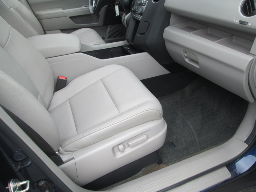 2013 Honda Pilot 4WD 4dr EX-L, available for sale in Levittown, Pennsylvania | Levittown Auto. Levittown, Pennsylvania 2013 Honda Pilot 4WD 4dr EX-L, available for sale in Levittown, Pennsylvania | Levittown Auto. Levittown, Pennsylvania