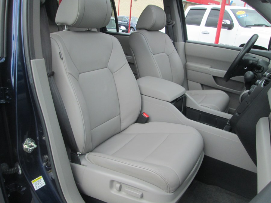 2013 Honda Pilot 4WD 4dr EX-L, available for sale in Levittown, Pennsylvania | Levittown Auto. Levittown, Pennsylvania 2013 Honda Pilot 4WD 4dr EX-L, available for sale in Levittown, Pennsylvania | Levittown Auto. Levittown, Pennsylvania