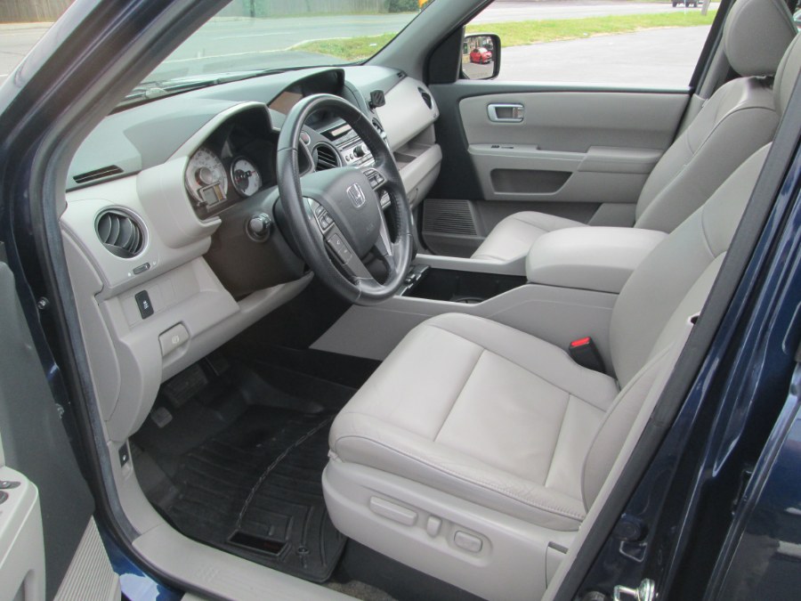 2013 Honda Pilot 4WD 4dr EX-L, available for sale in Levittown, Pennsylvania | Levittown Auto. Levittown, Pennsylvania 2013 Honda Pilot 4WD 4dr EX-L, available for sale in Levittown, Pennsylvania | Levittown Auto. Levittown, Pennsylvania