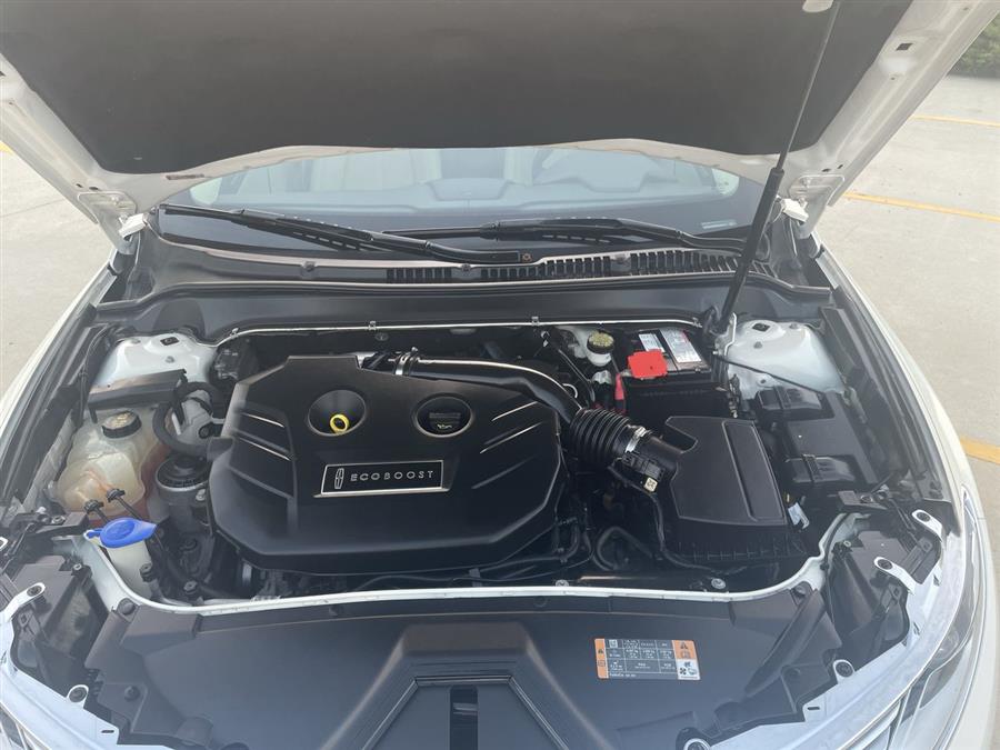 2013 Lincoln MKZ 4dr Sdn AWD, available for sale in Elida, Ohio | Josh's All Under Ten LLC. Elida, Ohio 2013 Lincoln MKZ 4dr Sdn AWD, available for sale in Elida, Ohio | Josh's All Under Ten LLC. Elida, Ohio