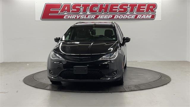 Used Chrysler Pacifica Touring L Plus 2018 | Eastchester Motor Cars. Bronx, New York Used Chrysler Pacifica Touring L Plus 2018 | Eastchester Motor Cars. Bronx, New York