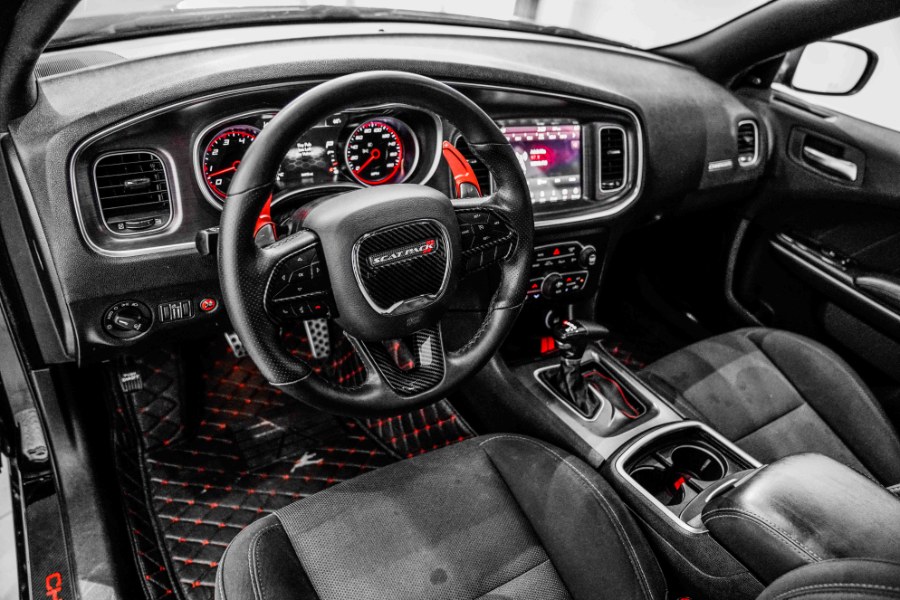 Used Dodge Charger R/T Scat Pack RWD 2018 | 26 Motors Corp. Bronx, New York Used Dodge Charger R/T Scat Pack RWD 2018 | 26 Motors Corp. Bronx, New York