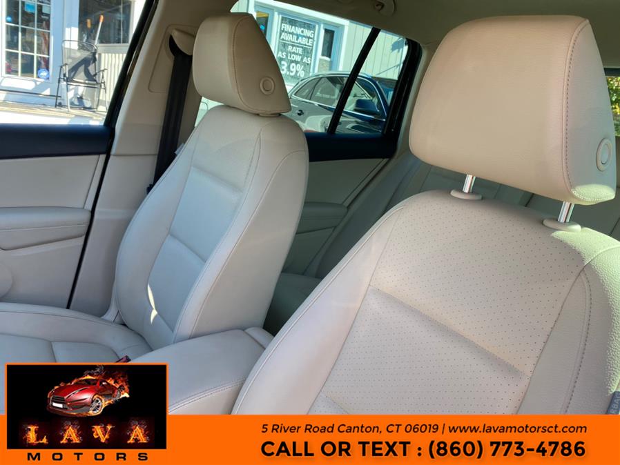 2012 Volkswagen Tiguan 4WD 4dr Auto SEL, available for sale in Canton, Connecticut | Lava Motors. Canton, Connecticut 2012 Volkswagen Tiguan 4WD 4dr Auto SEL, available for sale in Canton, Connecticut | Lava Motors. Canton, Connecticut
