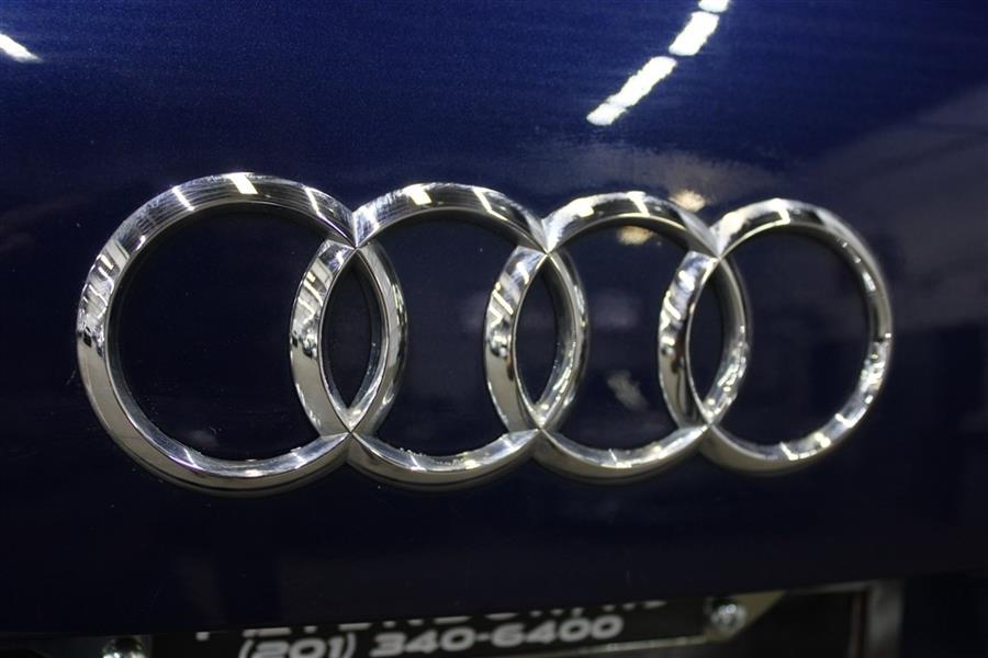 2015 Audi Q7 PREMIUM PLUS, available for sale in Paterson, New Jersey | Fast Track Motors. Paterson, New Jersey 2015 Audi Q7 PREMIUM PLUS, available for sale in Paterson, New Jersey | Fast Track Motors. Paterson, New Jersey