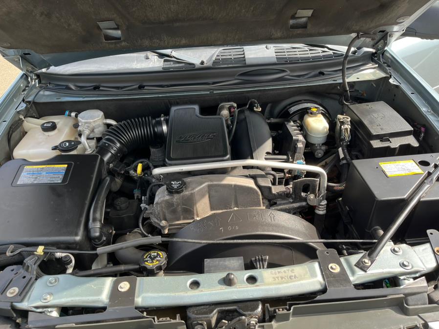 2006 Chevrolet TrailBlazer 4dr 4WD LT, available for sale in Lyndhurst, New Jersey | Cars With Deals. Lyndhurst, New Jersey 2006 Chevrolet TrailBlazer 4dr 4WD LT, available for sale in Lyndhurst, New Jersey | Cars With Deals. Lyndhurst, New Jersey