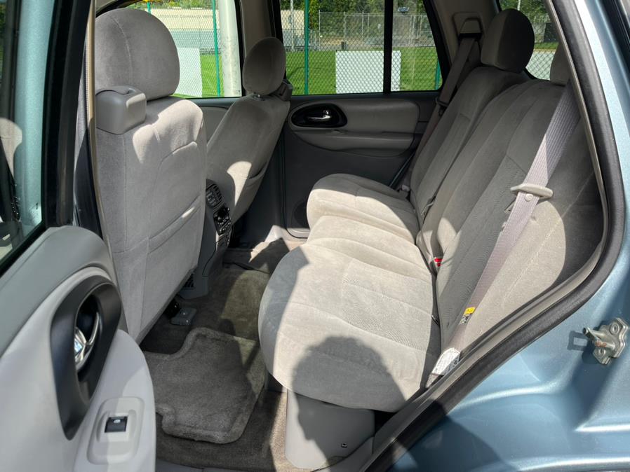 2006 Chevrolet TrailBlazer 4dr 4WD LT, available for sale in Lyndhurst, New Jersey | Cars With Deals. Lyndhurst, New Jersey 2006 Chevrolet TrailBlazer 4dr 4WD LT, available for sale in Lyndhurst, New Jersey | Cars With Deals. Lyndhurst, New Jersey