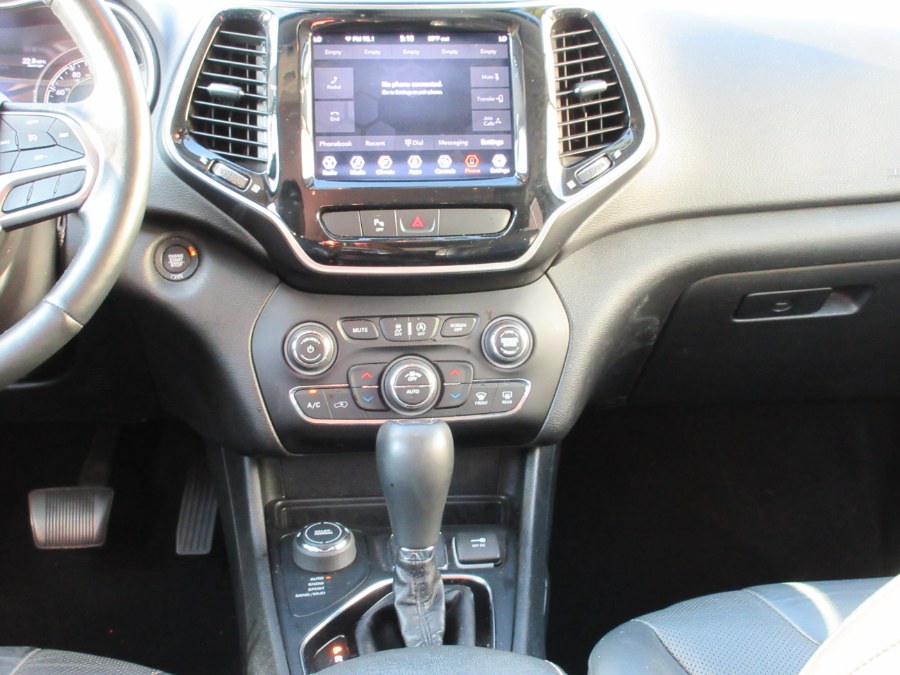 Used Jeep Cherokee Limited 4x4 2019 | Route 27 Auto Mall. Linden, New Jersey Used Jeep Cherokee Limited 4x4 2019 | Route 27 Auto Mall. Linden, New Jersey