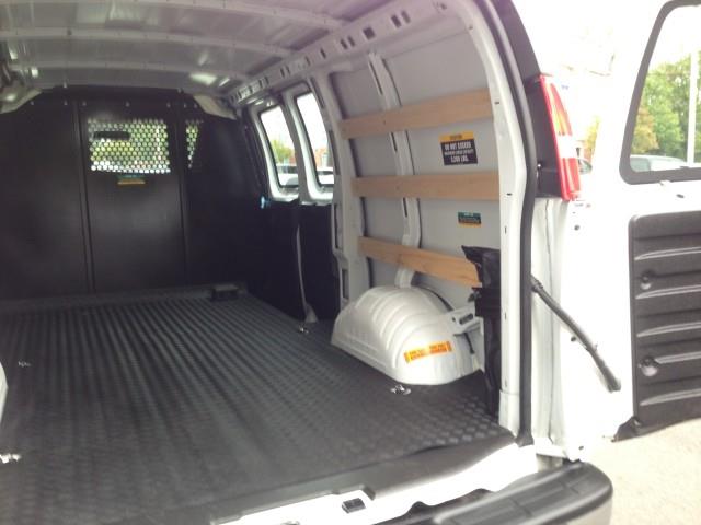 Used GMC Savana Cargo Van 2500 w/ rearCam 2021 | Car Revolution. Maple Shade, New Jersey Used GMC Savana Cargo Van 2500 w/ rearCam 2021 | Car Revolution. Maple Shade, New Jersey