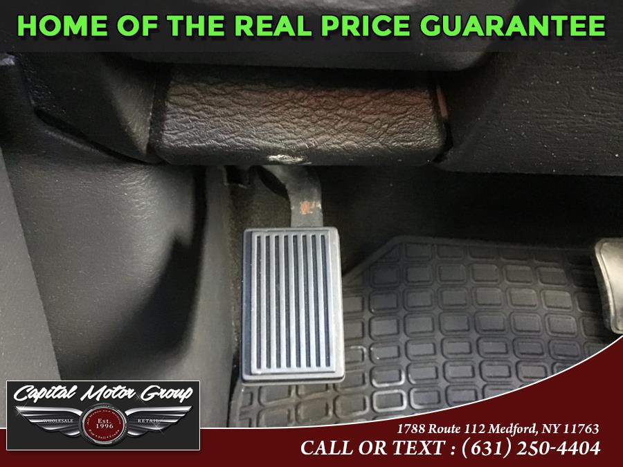 Used Dodge Ram 1500 4dr Quad Cab 140.5" WB 4WD SLT 2005 | Capital Motor Group Inc. Medford, New York Used Dodge Ram 1500 4dr Quad Cab 140.5" WB 4WD SLT 2005 | Capital Motor Group Inc. Medford, New York