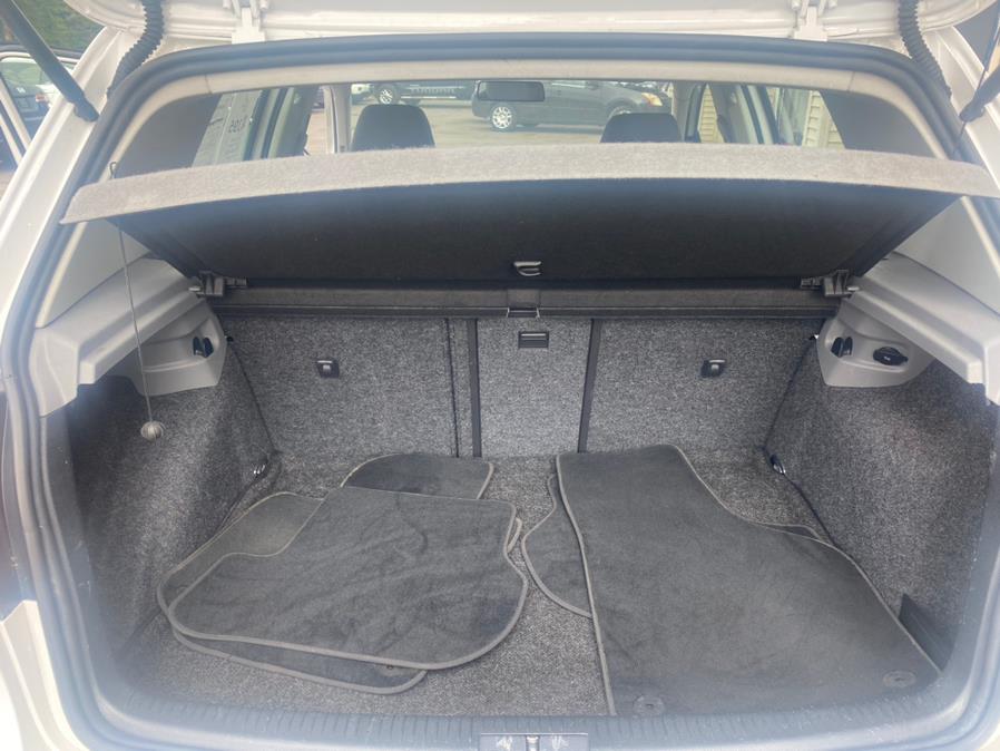 2008 Volkswagen Rabbit 4dr HB Auto S, available for sale in South Windsor , Connecticut | Ful-line Auto LLC. South Windsor , Connecticut 2008 Volkswagen Rabbit 4dr HB Auto S, available for sale in South Windsor , Connecticut | Ful-line Auto LLC. South Windsor , Connecticut