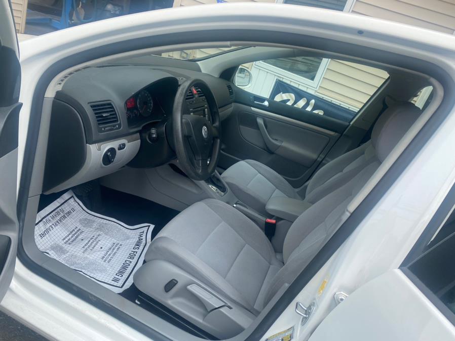 2008 Volkswagen Rabbit 4dr HB Auto S, available for sale in South Windsor , Connecticut | Ful-line Auto LLC. South Windsor , Connecticut 2008 Volkswagen Rabbit 4dr HB Auto S, available for sale in South Windsor , Connecticut | Ful-line Auto LLC. South Windsor , Connecticut