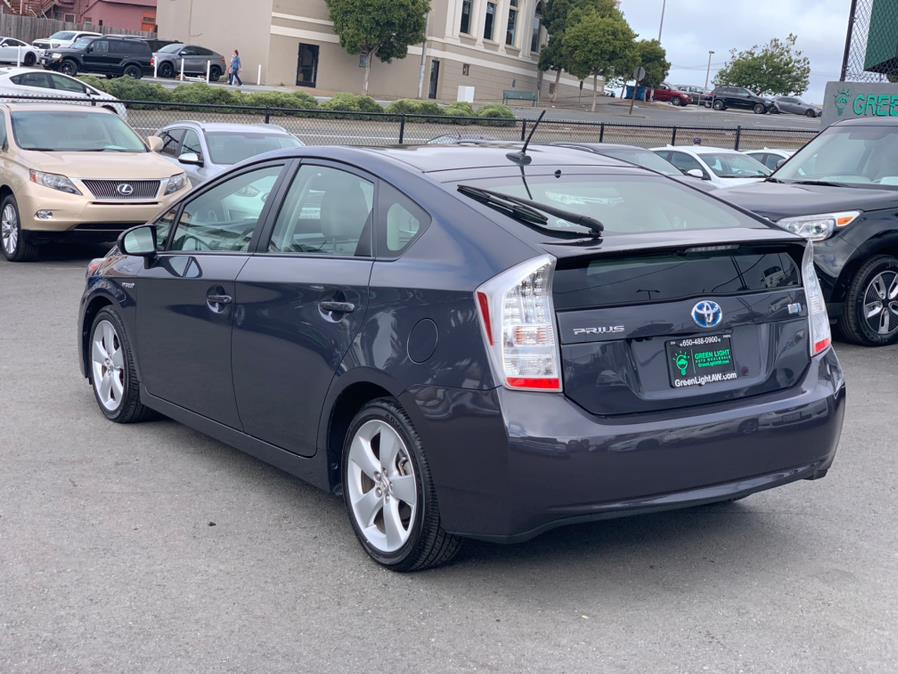 Used Toyota Prius Five w/ Tech Pkg 2010 | Green Light Auto Wholesale. Daly City, California Used Toyota Prius Five w/ Tech Pkg 2010 | Green Light Auto Wholesale. Daly City, California