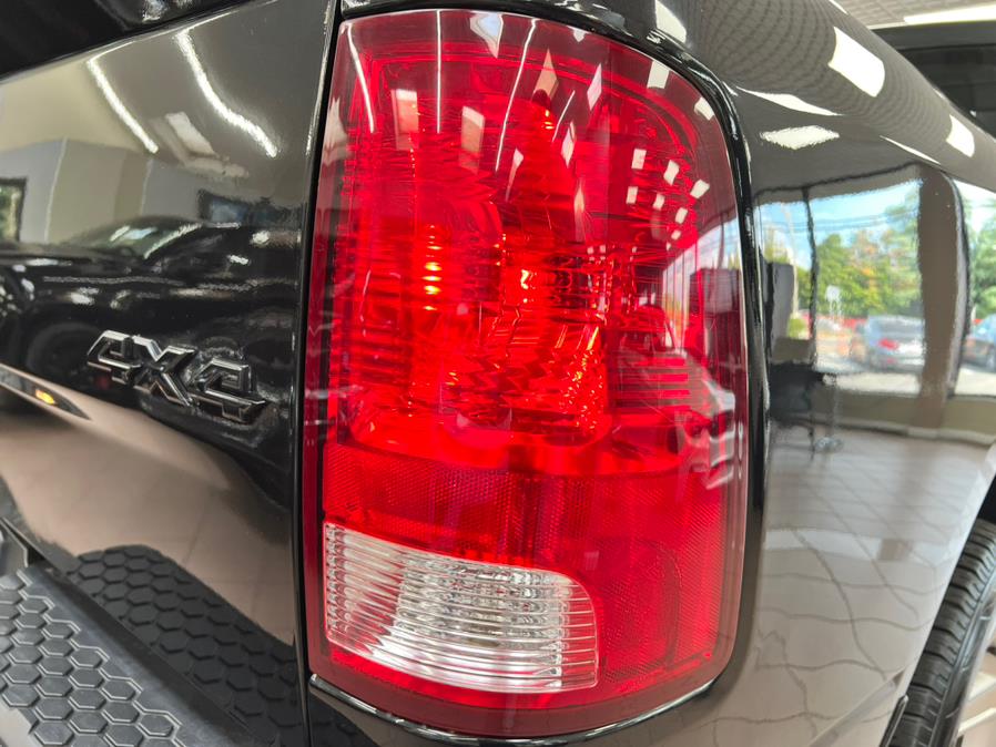 Used Ram 1500 Express 4x4 Quad Cab 6''4" Box 2018 | Power Motors East. Massapequa Park, New York Used Ram 1500 Express 4x4 Quad Cab 6''4" Box 2018 | Power Motors East. Massapequa Park, New York