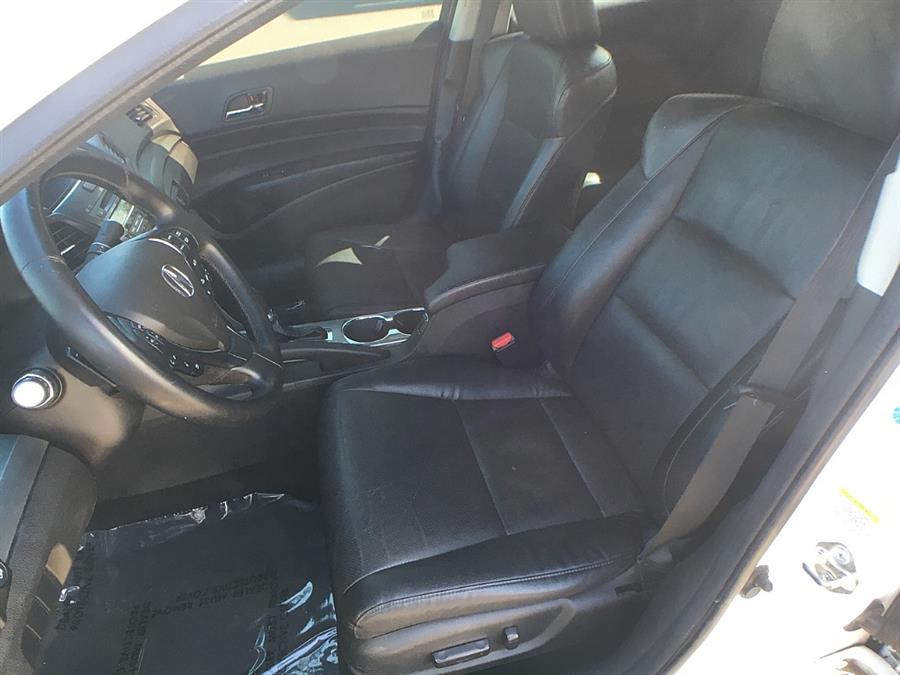 Used Acura ILX 4dr Sdn 2.0L Tech Pkg 2015 | Smart Buy Auto Sales, LLC. Wallingford, Connecticut Used Acura ILX 4dr Sdn 2.0L Tech Pkg 2015 | Smart Buy Auto Sales, LLC. Wallingford, Connecticut
