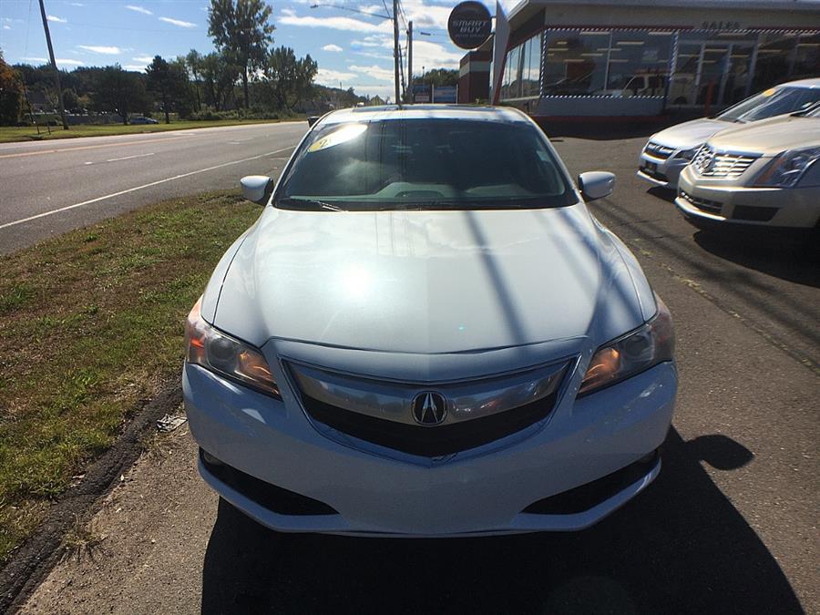 Used Acura ILX 4dr Sdn 2.0L Tech Pkg 2015 | Smart Buy Auto Sales, LLC. Wallingford, Connecticut Used Acura ILX 4dr Sdn 2.0L Tech Pkg 2015 | Smart Buy Auto Sales, LLC. Wallingford, Connecticut