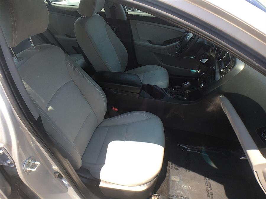 Used Kia Optima 4dr Sdn LX 2013 | Smart Buy Auto Sales, LLC. Wallingford, Connecticut Used Kia Optima 4dr Sdn LX 2013 | Smart Buy Auto Sales, LLC. Wallingford, Connecticut