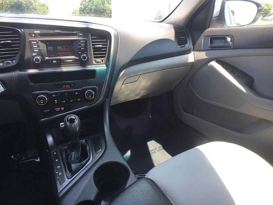 Used Kia Optima 4dr Sdn LX 2013 | Smart Buy Auto Sales, LLC. Wallingford, Connecticut Used Kia Optima 4dr Sdn LX 2013 | Smart Buy Auto Sales, LLC. Wallingford, Connecticut