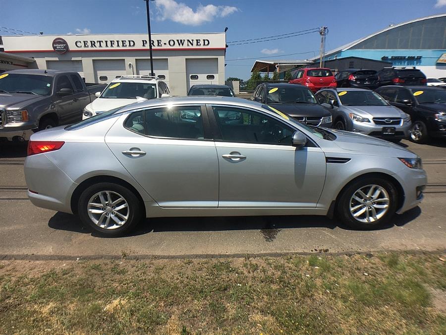 Used Kia Optima 4dr Sdn LX 2013 | Smart Buy Auto Sales, LLC. Wallingford, Connecticut Used Kia Optima 4dr Sdn LX 2013 | Smart Buy Auto Sales, LLC. Wallingford, Connecticut