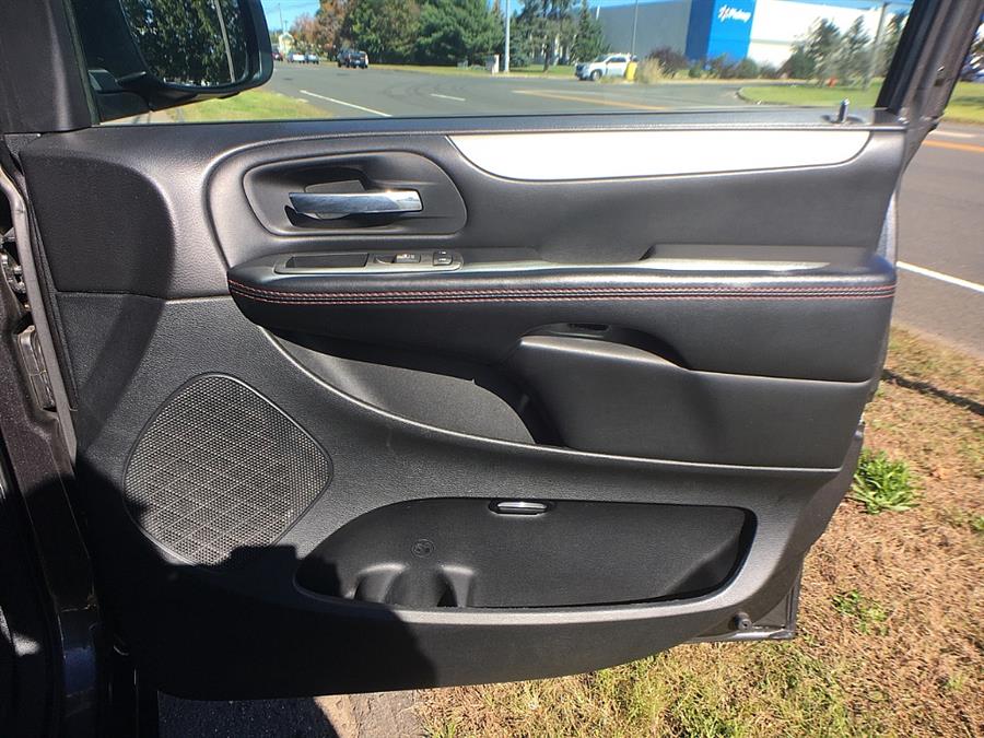 Used Dodge Grand Caravan GT Wagon Fleet 2017 | Smart Buy Auto Sales, LLC. Wallingford, Connecticut Used Dodge Grand Caravan GT Wagon Fleet 2017 | Smart Buy Auto Sales, LLC. Wallingford, Connecticut