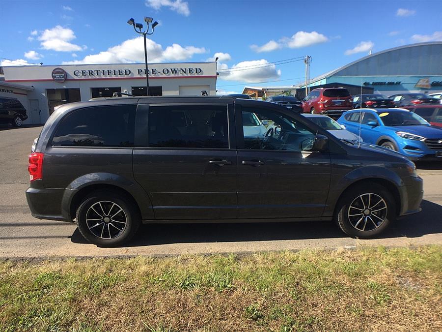 Used Dodge Grand Caravan GT Wagon Fleet 2017 | Smart Buy Auto Sales, LLC. Wallingford, Connecticut Used Dodge Grand Caravan GT Wagon Fleet 2017 | Smart Buy Auto Sales, LLC. Wallingford, Connecticut